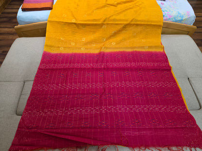Mustard Yellow Checks Saree with Red Pallu