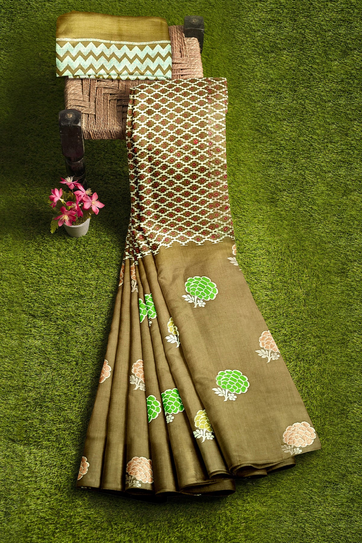 Coffee Brown Bandhni Weaving Pure Dupion Silk Saree