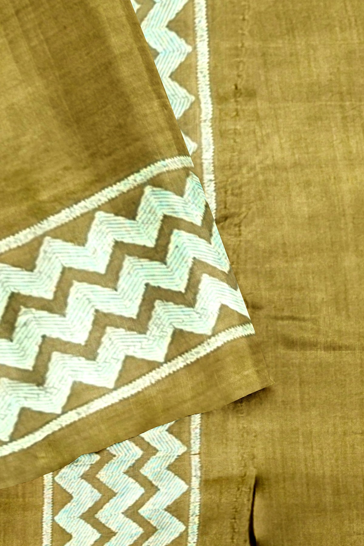 Coffee Brown Bandhni Weaving Pure Dupion Silk Saree
