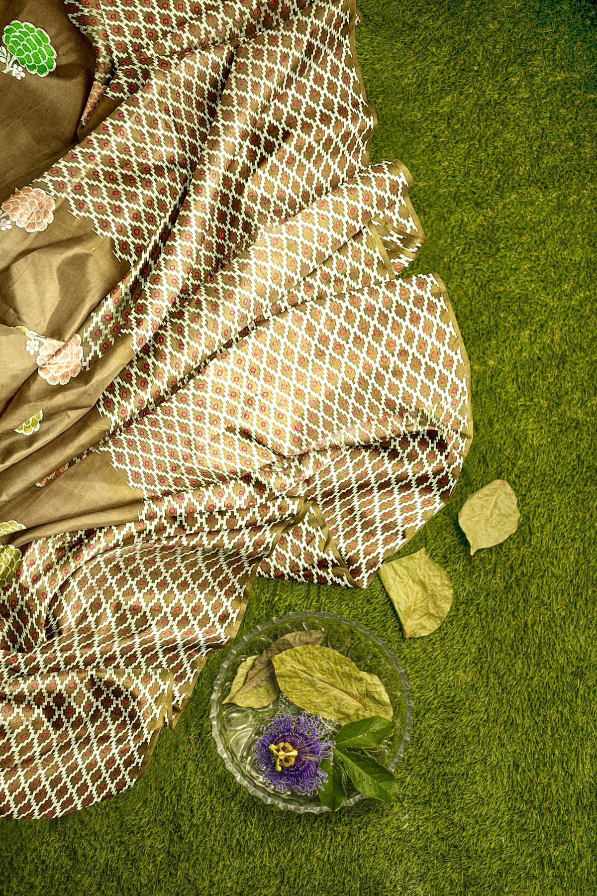 Coffee Brown Bandhni Weaving Pure Dupion Silk Saree